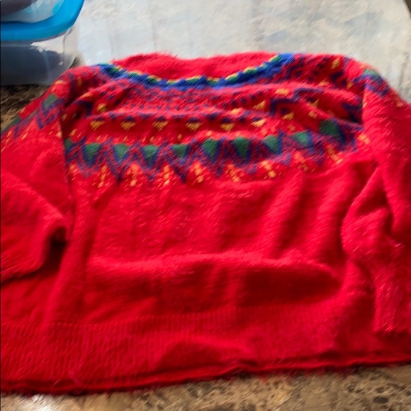 Fuzzy sweater - Picture 7 of 11